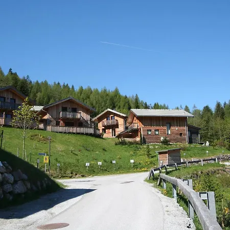 Holiday Alpenrose.9 *